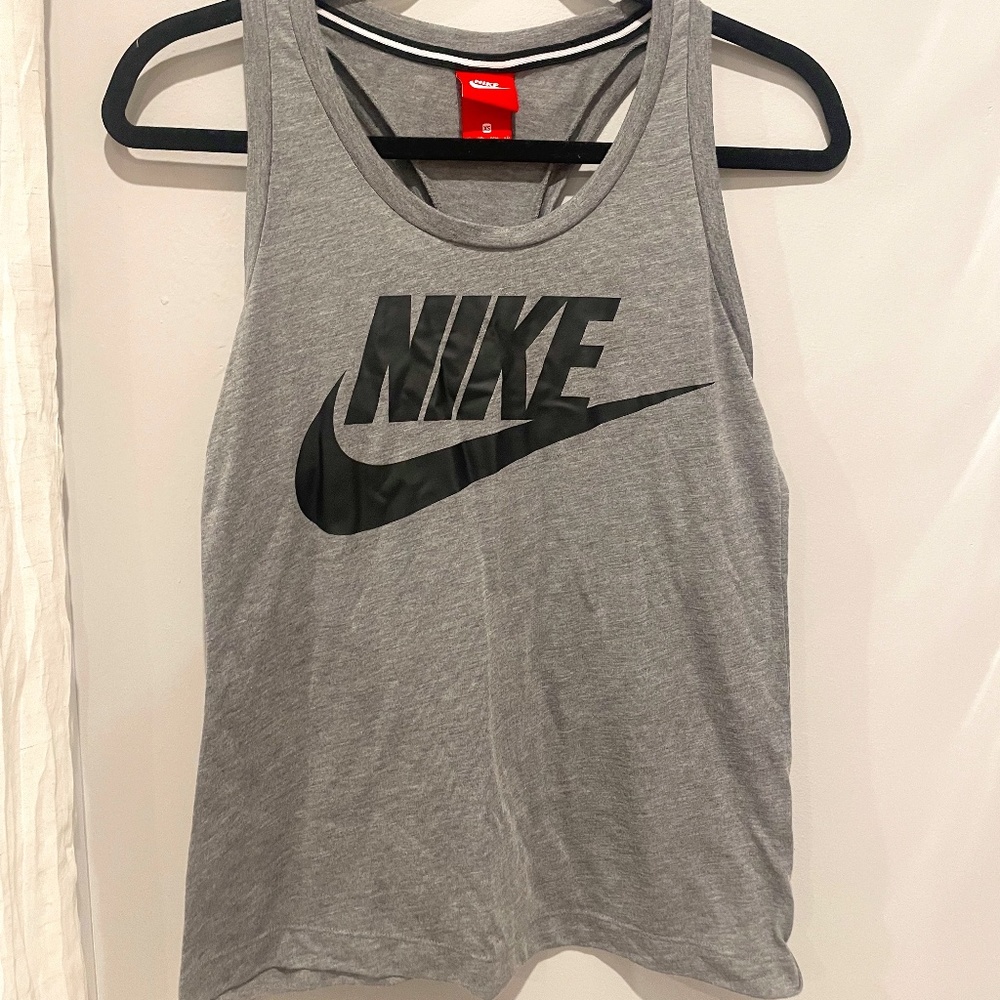 Gray Nike Workout Tank Top
